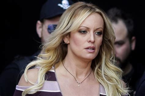 Stormy Daniels says she’s ‘absolutely’ willing to testify in Trump hush money trial